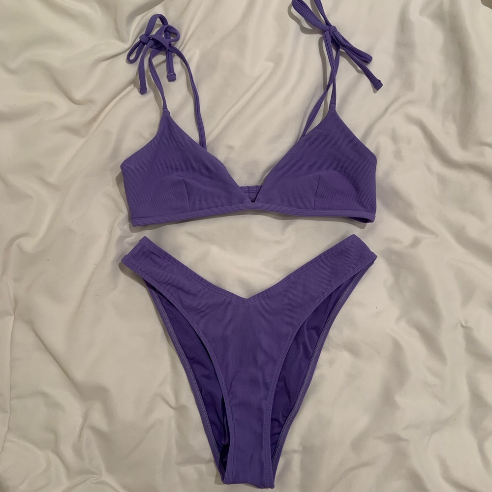Garage tie strap bikini